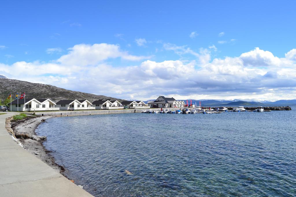 Arctic Seasport Hotell Løding Exteriör bild